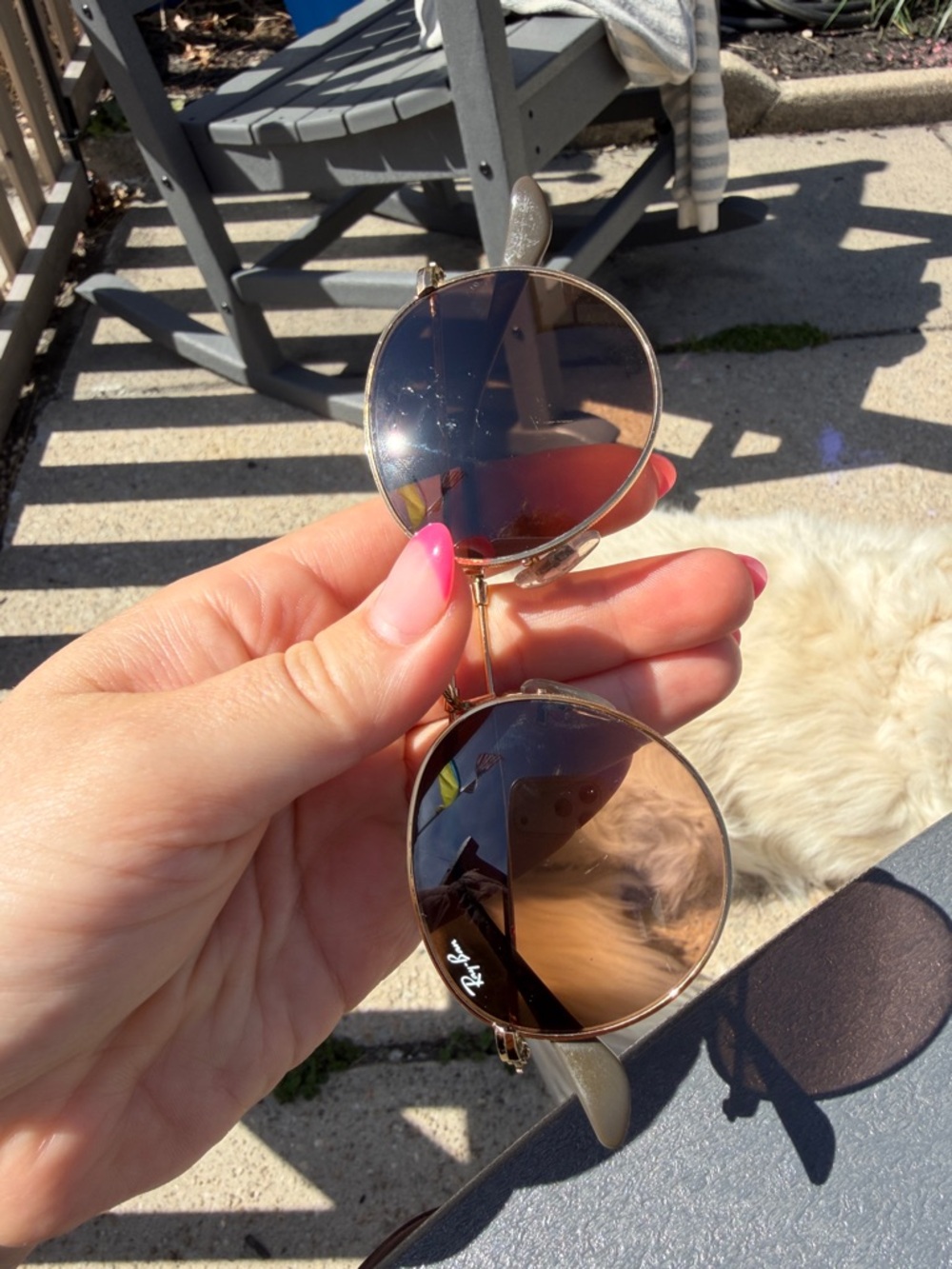 Ray-Ban Women's Round Metal Sunglasses - Gold Frame with Brown Lenses - Picture 2 of 3